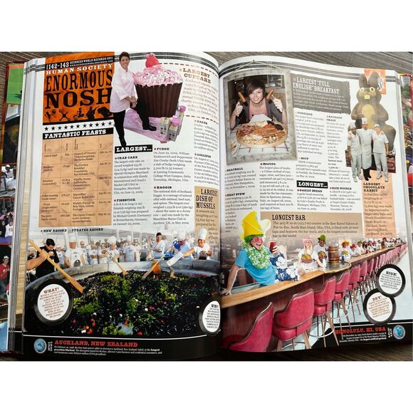 Guinness World Records 2011 Hardback Book - Picture 6 of 8